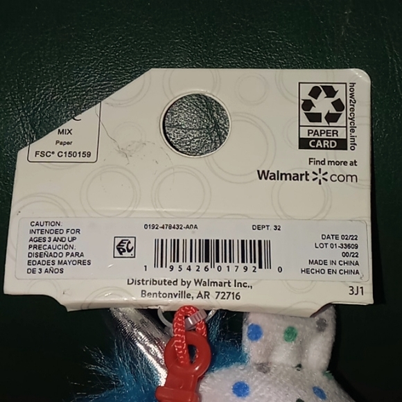 Cow Plush Bag Clip - Picture 3 of 3